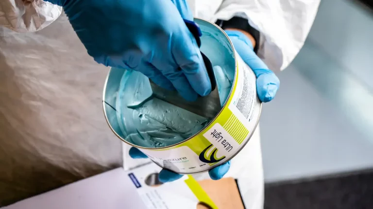 905602_MASSA POLIESTER ULTRALEVE COM ENDURECEDOR _FINIXA - FOTO 5