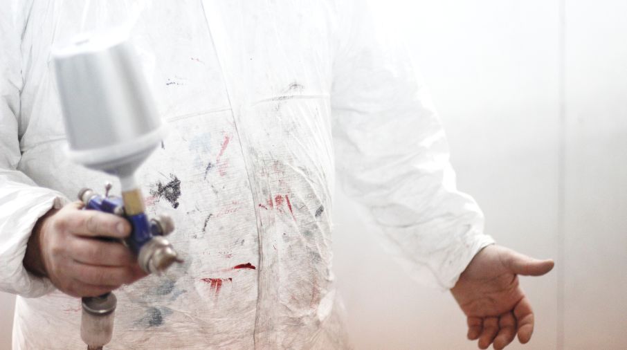 Detalhes que fazem a diferença: Repintura e retoque na pintura automotiva