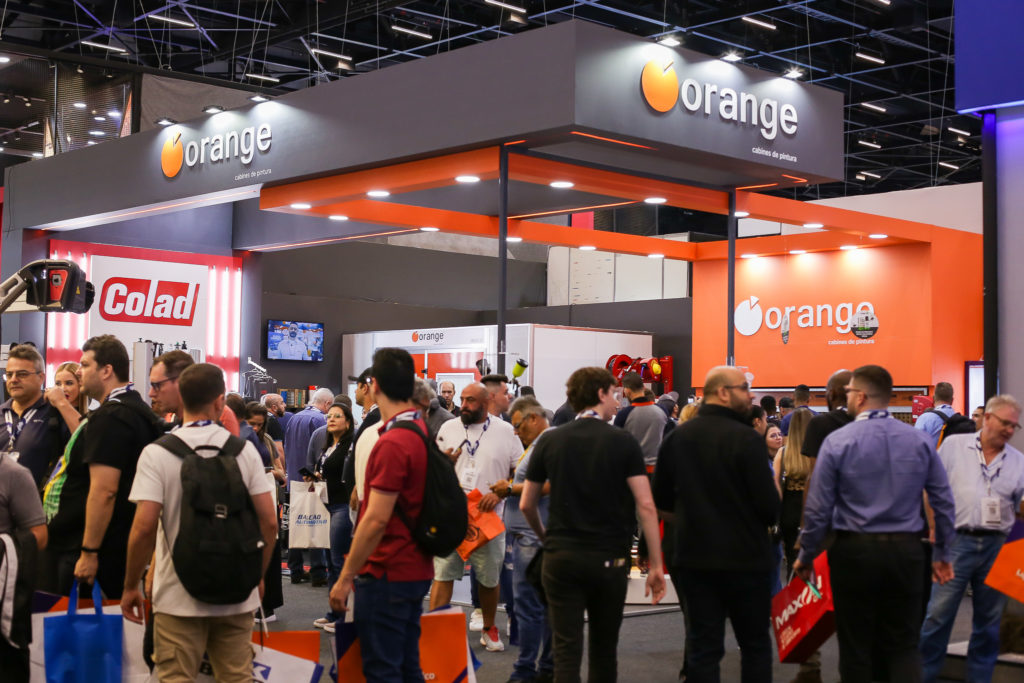 Estande da Orange, Cabines de Pintura, na Automec 2023