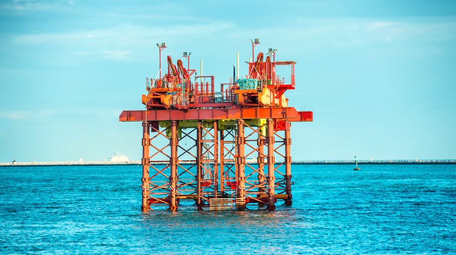 Indústria Offshore: como escolher o processo de pintura e tratamento adequados