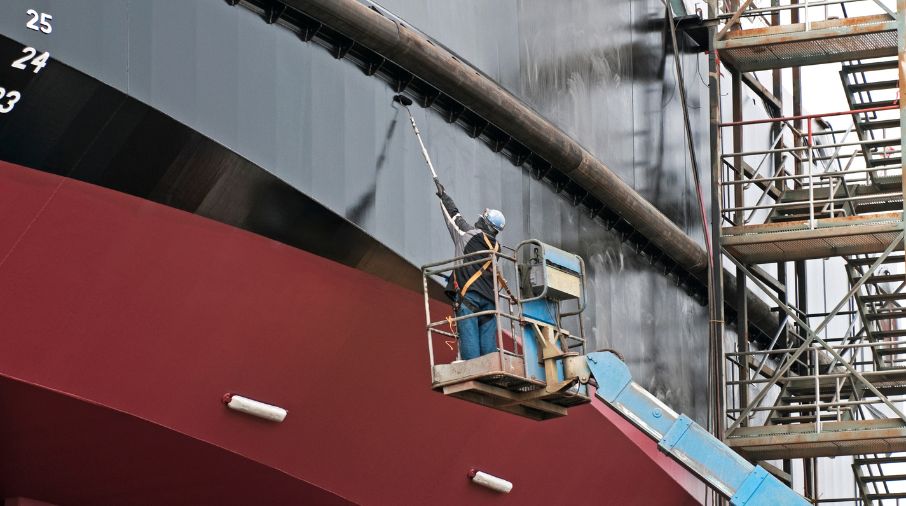 Pintura naval desafios e processos